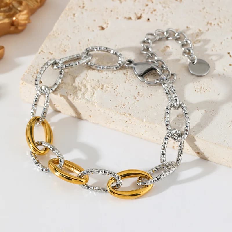 Bracelet Chaîne Maillée avec Perles