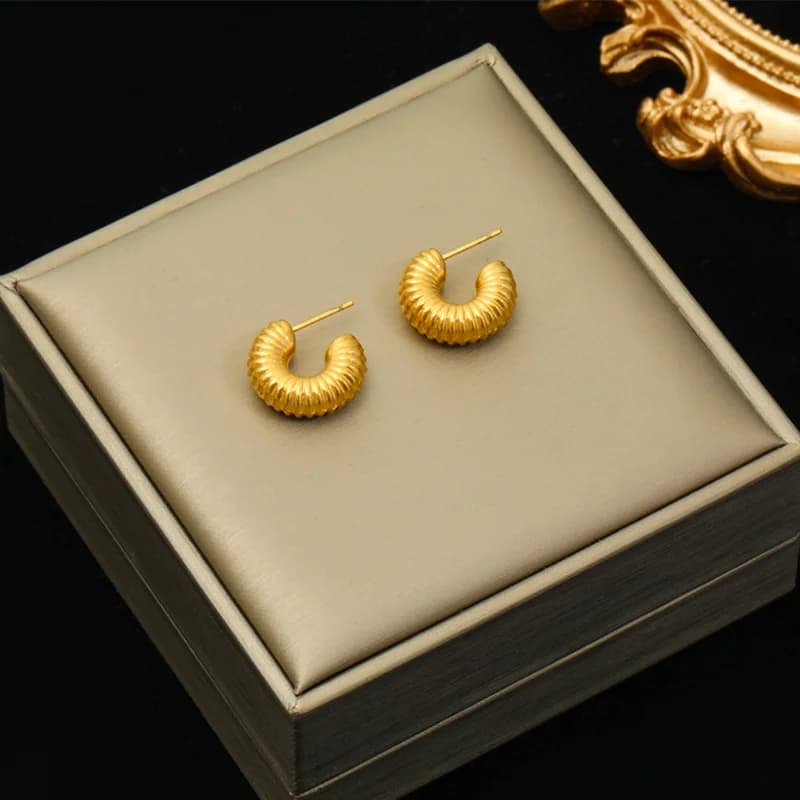 Boucles d'oreilles torsadées géométriques, couleur or