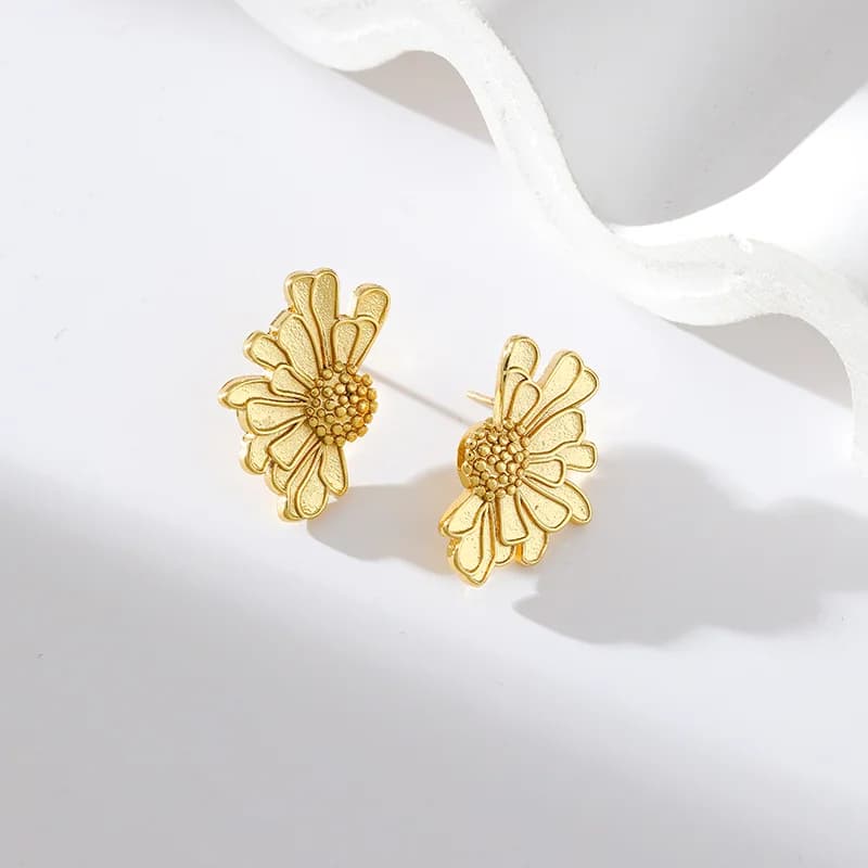 Boucles d'Oreilles Puces et Pendantes Fleurs et Plantes Dorées