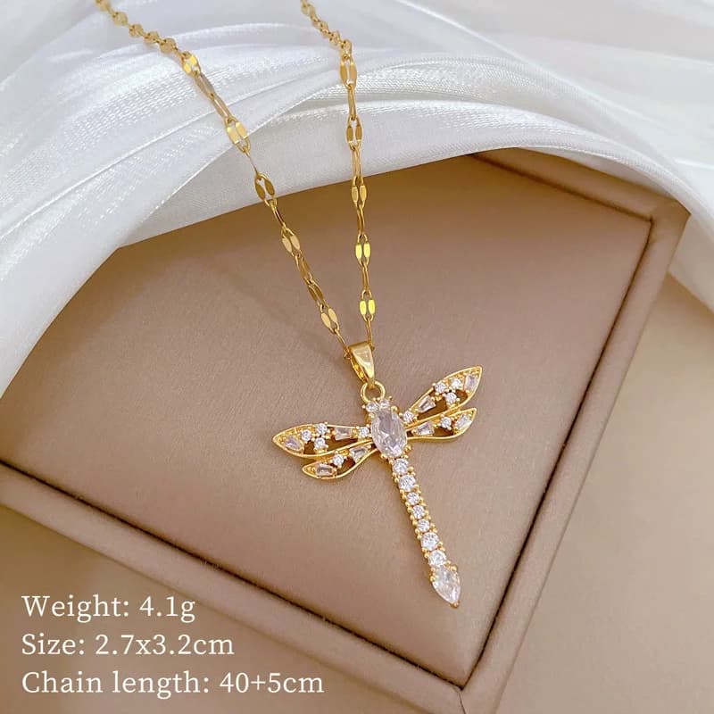 Collier pendant hibou scintillant en zircon