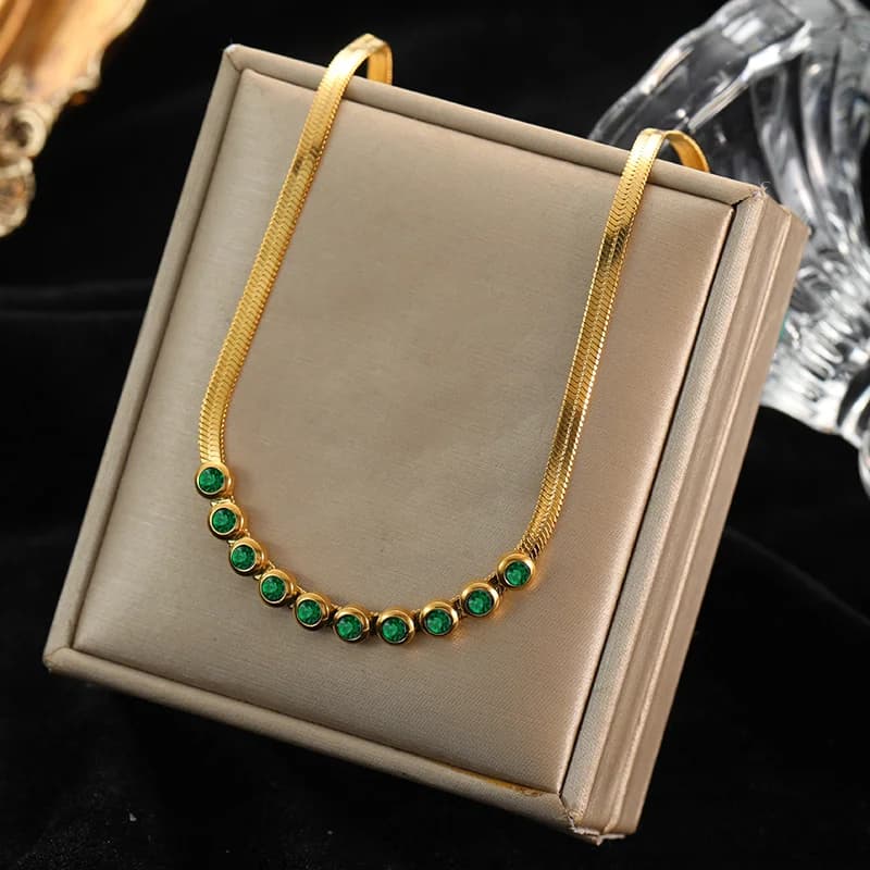 Collier ras de cou chaîne zircon doré