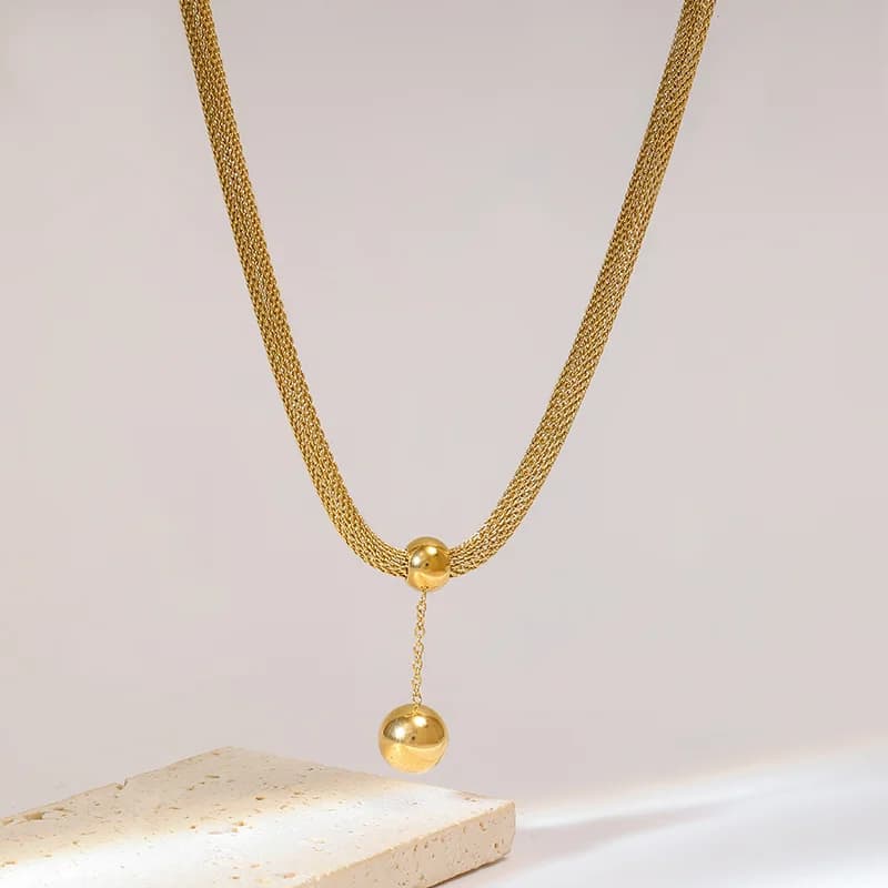 Parure collier pendentif perle et boucles d'oreilles, or