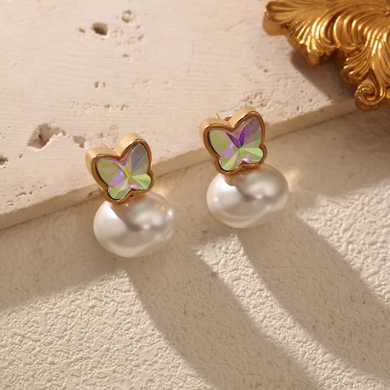 Boucles d'oreilles puces papillon perle, acier inoxydable