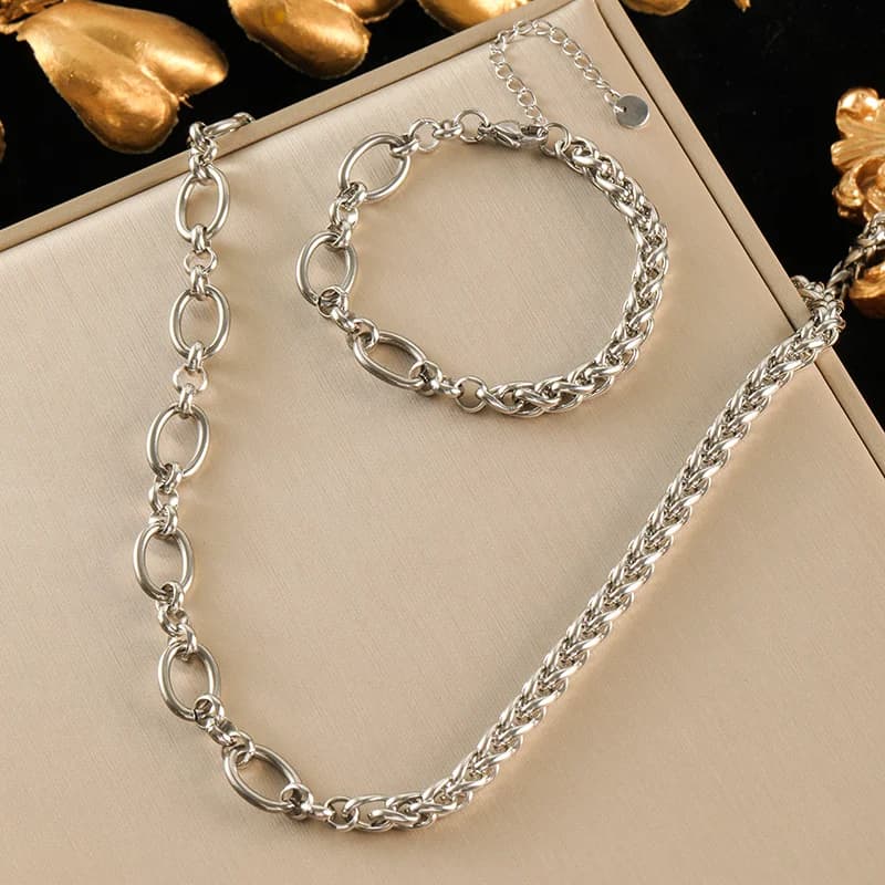 Parure Collier et Bracelet Chaîne Asymétrique, Or