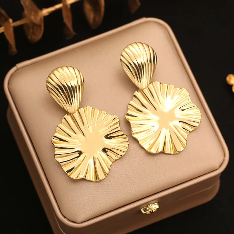 Boucles d'oreilles à clous soleil exagéré en résine et acier inoxydable