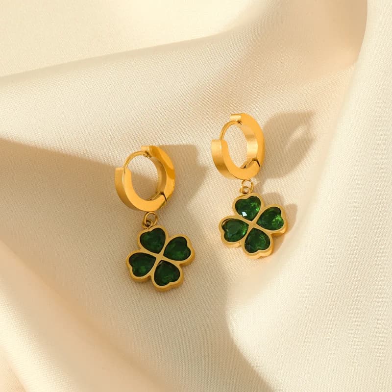 Boucles d'oreilles pendantes Trèfle en Zircon Vert