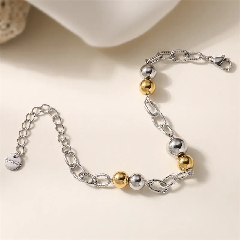 Bracelet Chaîne Maillée avec Perles