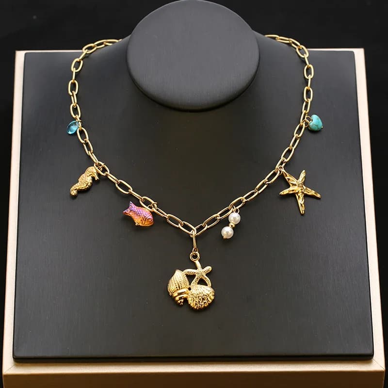 Collier pendentif étoile de mer et coquillage, style océan