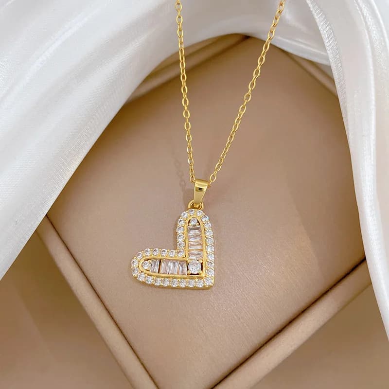 Collier pendentif cœur rose amour