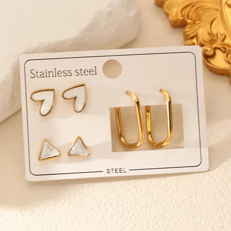 Set de 3 paires de créoles et puces cœur triangulaire