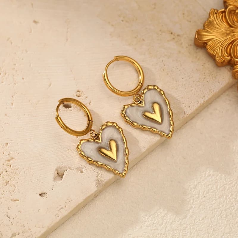 Boucles d'oreilles pendantes irrégulières en forme de cœur