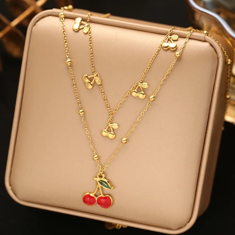 Collier Pendentif Fleur Cerise Perle