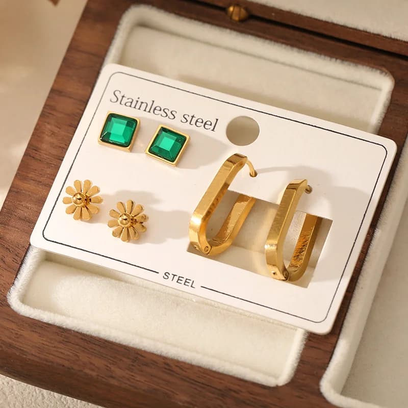 Set de Boucles d'Oreilles Fleurs en Zircons Verts (3 Paires)