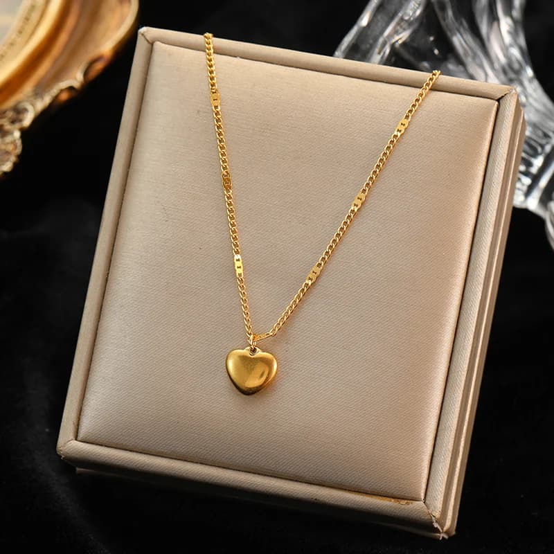 Collier Pendentif Coeur Charmant Doré