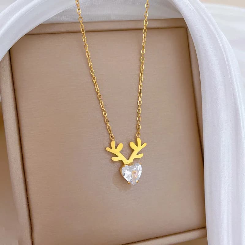 Collier pendentif cœur rose amour