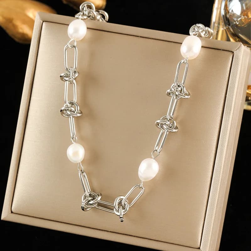 Collier ras-du-cou chaîne argentée