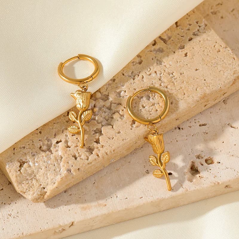 Boucles d'oreilles pendantes fleur de rose, acier inoxydable