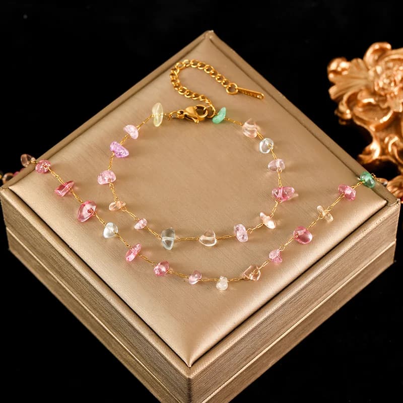 Parure collier et bracelet pierres acryliques colorées
