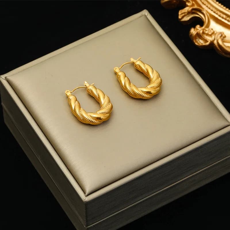 Boucles d'oreilles torsadées géométriques, couleur or