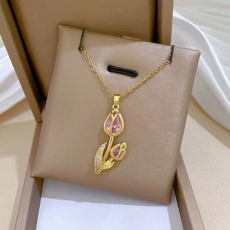 Collier pendentif feuille en acier inoxydable 316L avec zircons