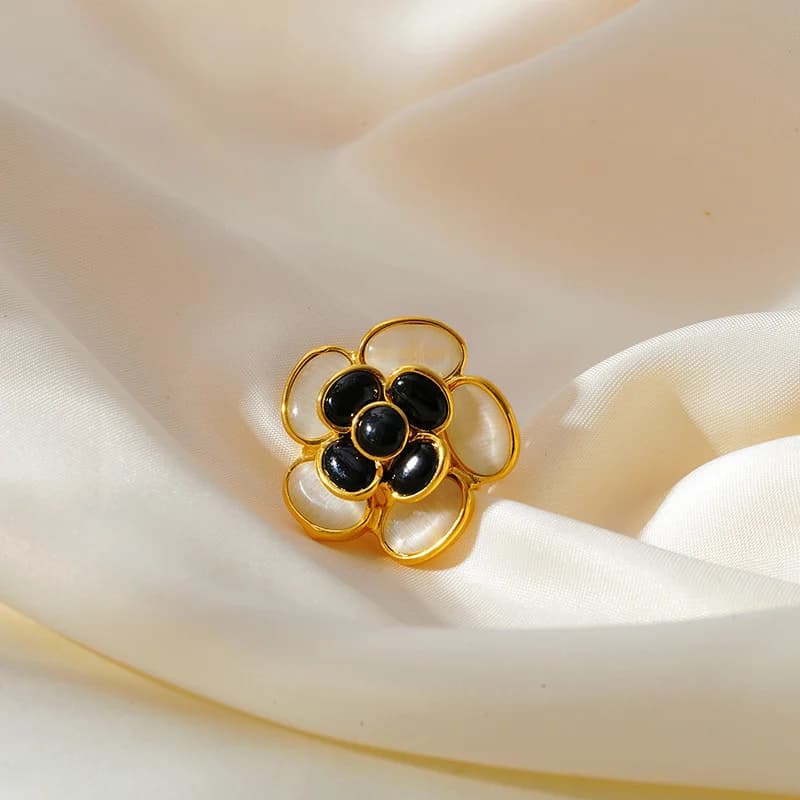 Parure collier boucles d'oreilles et bague fleur émaillée colorée